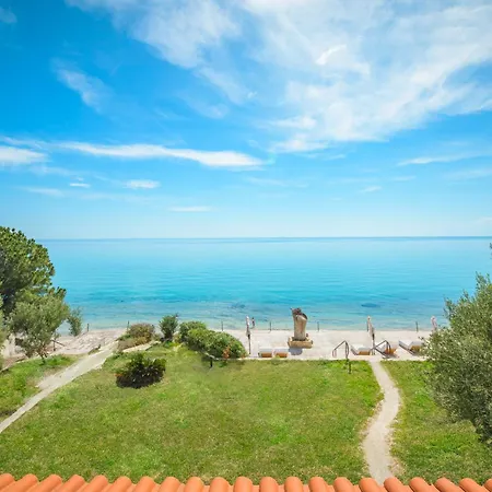 Iconic Prive Beachfront Villa Mola Kaliva Extérieur photo